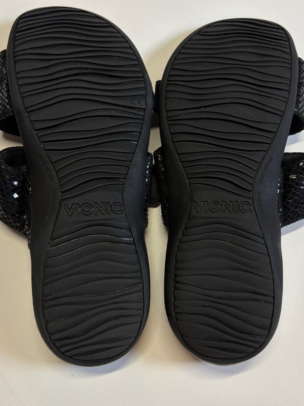 Vionic Black Snakeskin Print Orthotic Slide Sandals Adjustable Buckle Size 10 - Picture 6 of 7